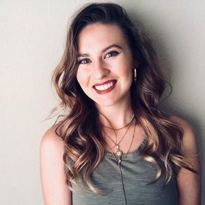 Meet your Posher, Savannah